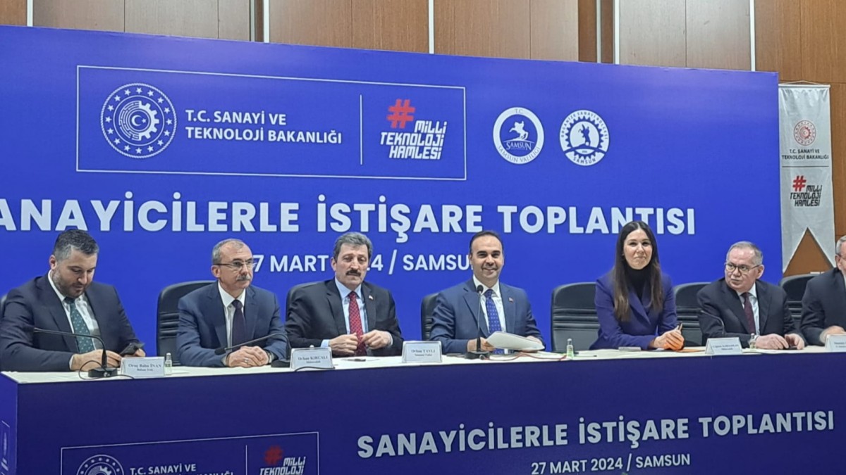 Bakan Kacır Samsunlu Sanayicilerle Buluştu