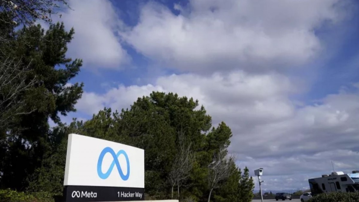 Facebook'un ana şirketi Meta 10 bin kişiyi daha işten çıkarıyor